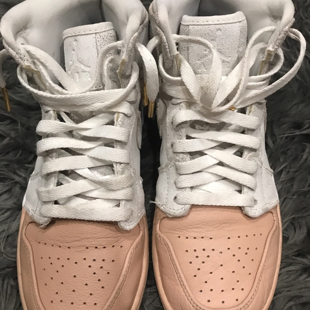 Nike Air Jordan’s tan dipped - Picture 3 of 4